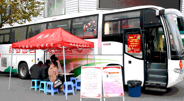 獻(xiàn)血車安全嗎？生產(chǎn)廠家通過(guò)這三點(diǎn)告訴你非常安全。01