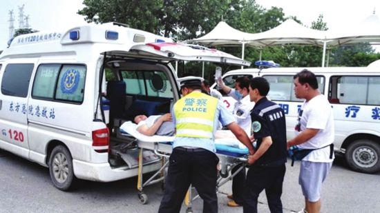 廣州救護車的容量配置，成社會關(guān)注問題01
